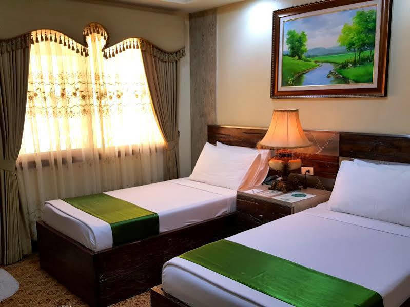 Bohol Tropics Resort Ταγκμπιλαράν Εξωτερικό φωτογραφία